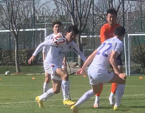 一区国严二区亚洲三区