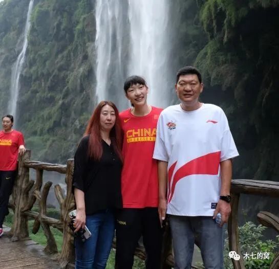 免费精品国产自产拍在